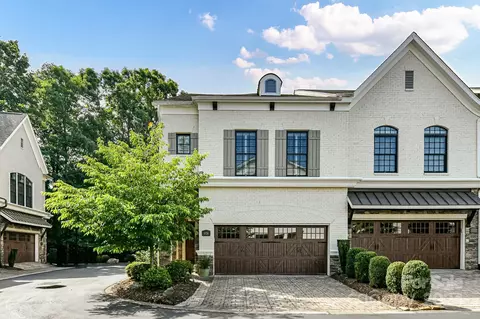 5026 Vernet Ln, Charlotte, NC 28210