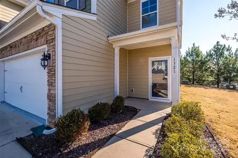 Exterior - 1321 Rainier Dr, Fort Mill, SC 29708 photo 2 of 5