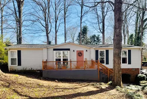 6500 Timberbrook Trl, Stanley, NC 28164