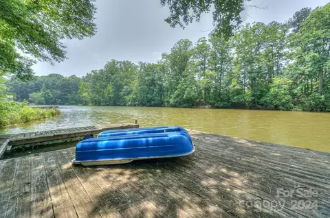 4115 Cascade St, Terrell, NC 28682