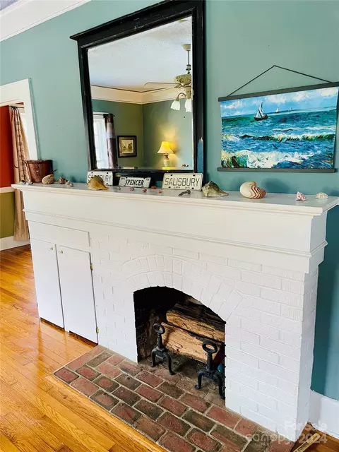 Living - 320 W Thomas St, Salisbury, NC 28144 photo 1 of 2