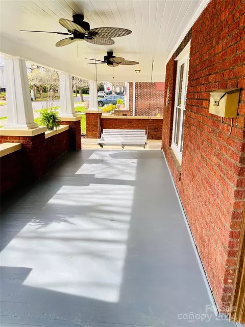 Exterior - 320 W Thomas St, Salisbury, NC 28144 photo 6 of 11