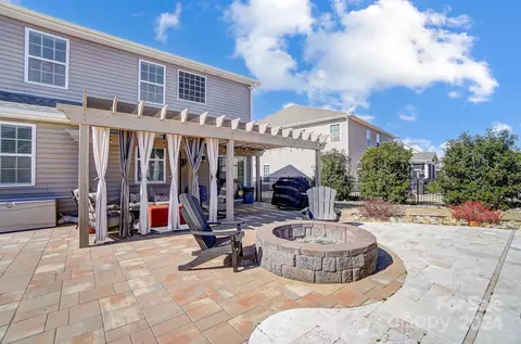 Exterior - 156 Annatto Way, Tega Cay, SC 29708 photo 7 of 16