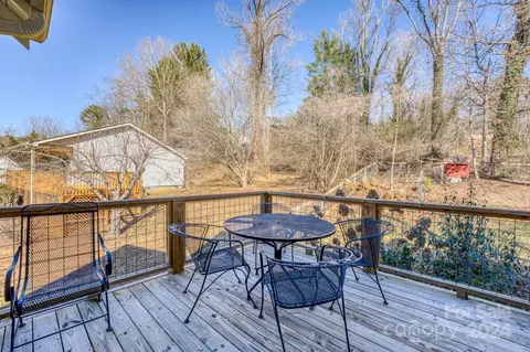 Exterior - 6 Manila St, Asheville, NC 28806 photo 3 of 8