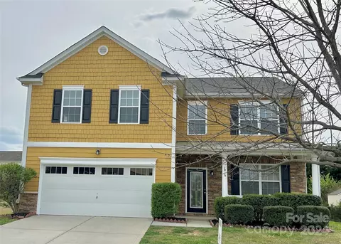 1015 Rural Farm Rd, Indian Trail, NC 28079
