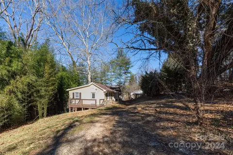 Exterior - 4 Merrill Cir, Fairview, NC 28730 photo 7 of 7