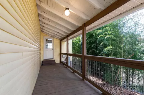 Exterior - 4 Merrill Cir, Fairview, NC 28730 photo 5 of 7