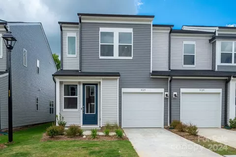 3125 Hutton Gardens Ln, Charlotte, NC 28269