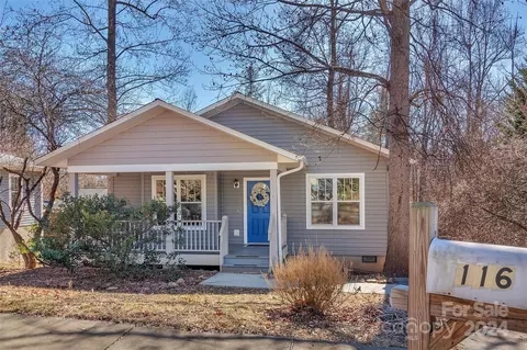116 Savannah Woods Ct, Asheville, NC 28806