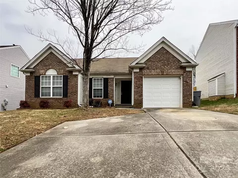 7346 Balancing Rock Ct, Charlotte, NC 28262