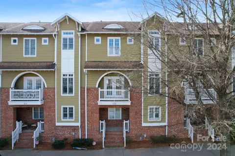 328 Magnolia Ave, Charlotte, NC 28203