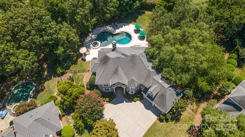 4202 Gosford Pl, Charlotte, NC 28277