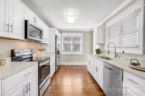 Kitchen - 2724 Highway 218 Hwy, Monroe, NC 28110 photo 1 of 6