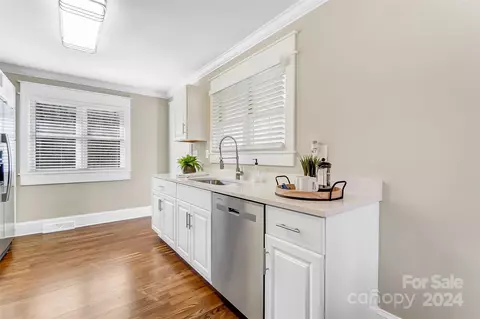 Kitchen - 2724 Highway 218 Hwy, Monroe, NC 28110 photo 3 of 6