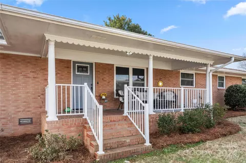 10501 Moores Chapel Rd, Charlotte, NC 28214