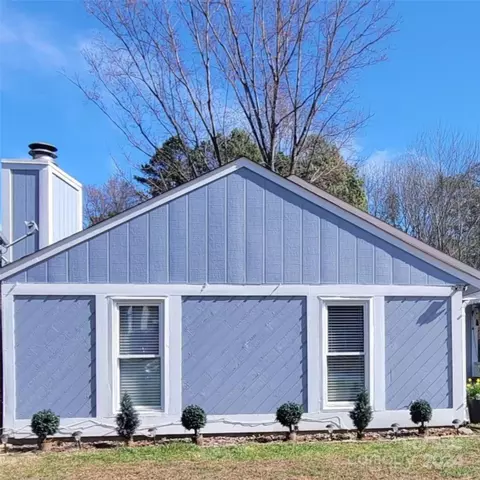6418 Snow Bird Ln, Charlotte, NC 28227