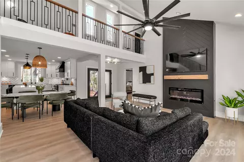 17 Tanglewood Rd, Clover, SC 29710