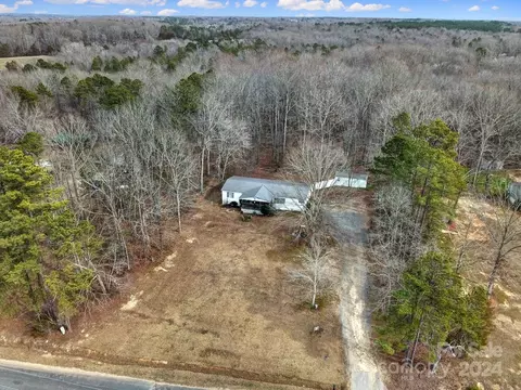View/Area - 1950 Knight Rd, Lancaster, SC 29720 photo 1 of 5