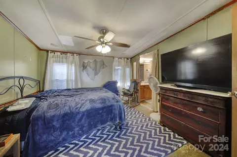 Bedroom - 1950 Knight Rd, Lancaster, SC 29720 photo 2 of 3