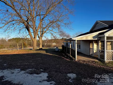6763 Shiloh Unity Rd, Lancaster, SC 29720 photo 8