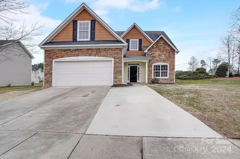 1002 Oakstone Dr, Monroe, NC 28110
