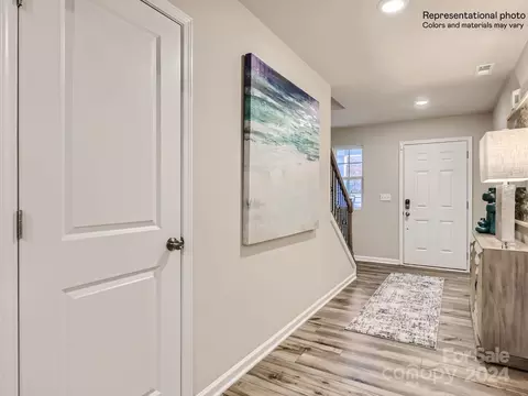 2823 Legacy Ridge 104 Ln #104, Catawba, NC 28609