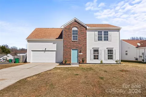 2605 Nicolet Glen Dr, Charlotte, NC 28215