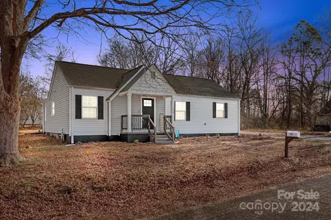 180 Brown Yadkin St, Salisbury, NC 28144