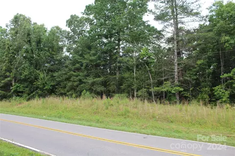 1572 Huffman Bridge Rd, Morganton, NC 28655