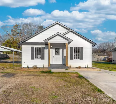 1514 Westover St, Lowell, NC 28098