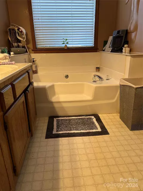 Bath - 2216 Wheaton Way, Monroe, NC 28112 photo 2 of 4
