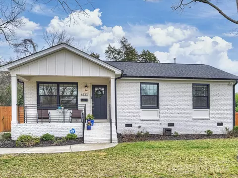 6233 Montpelier Rd, Charlotte, NC 28210