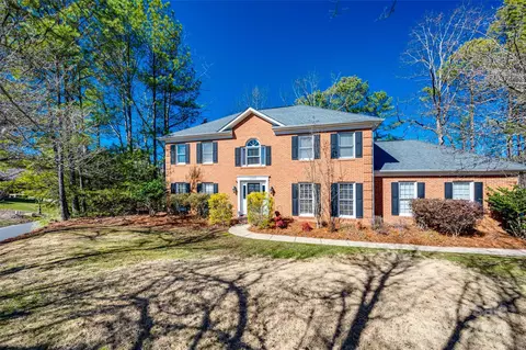 11093 Seven Coves Dr, Tega Cay, SC 29708