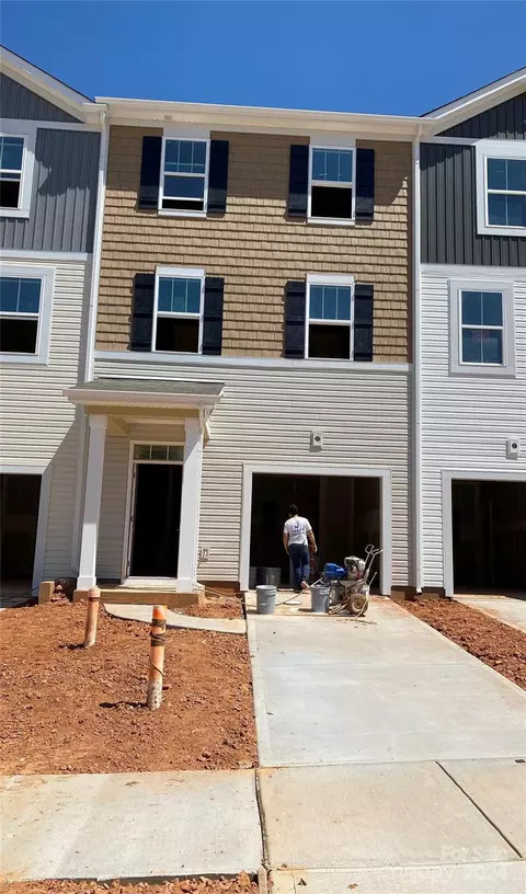 Exterior - 1238 Keydet Dr, Charlotte, NC 28216 photo 1 of 1