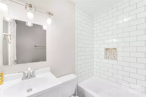 Bath - 11180 Sudbury Rd, Davidson, NC 28036 photo 2 of 2