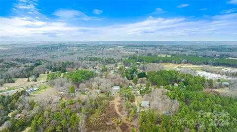 View/Area - 11180 Sudbury Rd, Davidson, NC 28036 photo 6 of 6