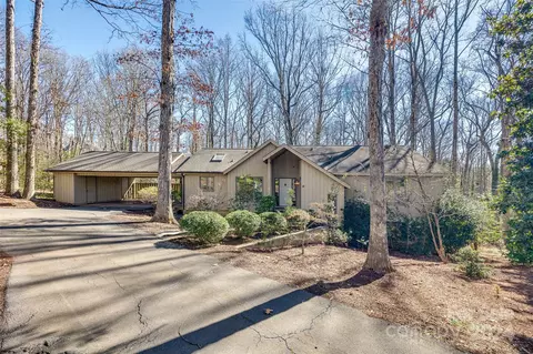9 Timberidge Dr, Lake Wylie, SC 29710