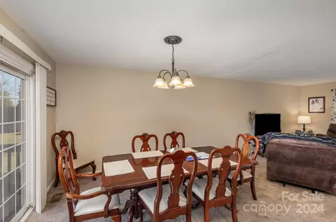 Dining - 1606 Allen Ln, Conover, NC 28613 photo 1 of 2