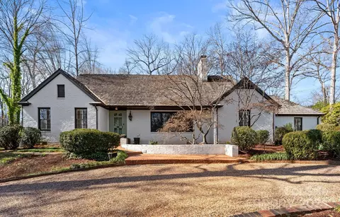 3900 Abingdon Rd, Charlotte, NC 28211