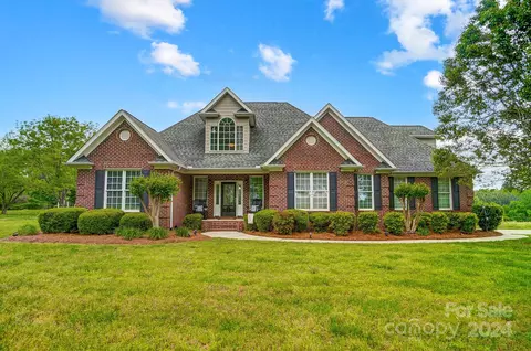 493 Walker Rd, Mount Pleasant, NC 28124