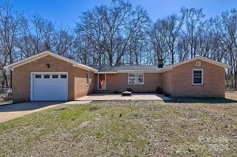 209 West St, Kershaw, SC 29067