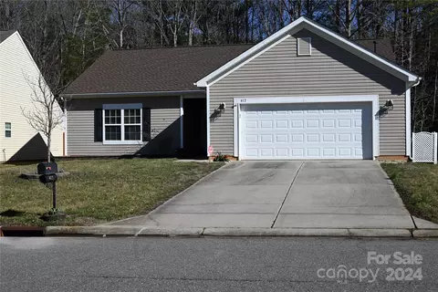 412 Augustus Ln, Mount Holly, NC 28120