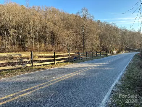 436 Lindsey Loop Rd, Fletcher, NC 28732 photo 5