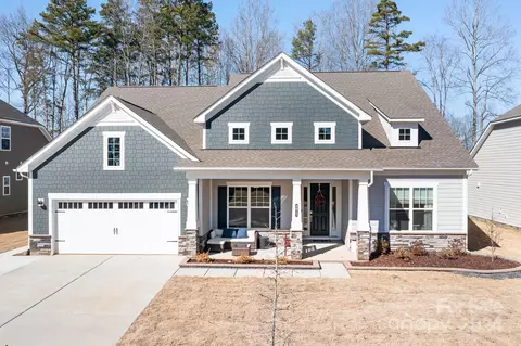 4017 Pollock Vw, Mount Holly, NC 28120