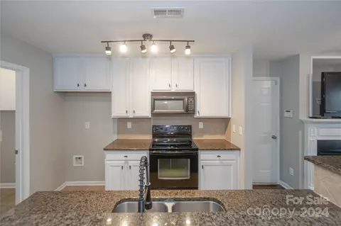 Kitchen - 10779 Traders Ct, Davidson, NC 28036 photo 3 of 3