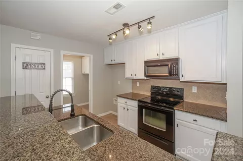 Kitchen - 10779 Traders Ct, Davidson, NC 28036 photo 1 of 3