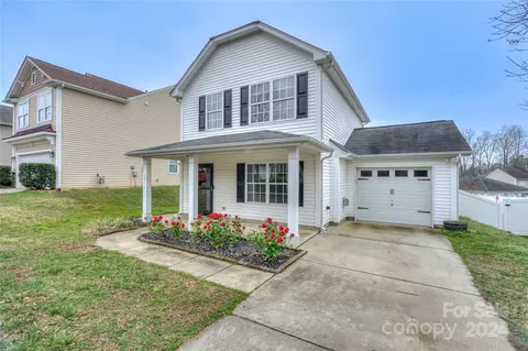 Exterior - 10779 Traders Ct, Davidson, NC 28036 photo 3 of 20