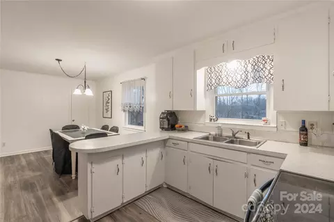 Kitchen - 808 Oval St, Kannapolis, NC 28081 photo 1 of 3
