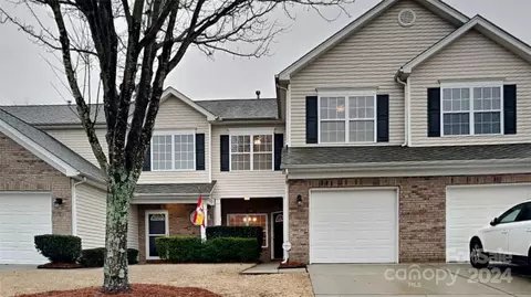 11841 Stratfield Place Cir, Pineville, NC 28134