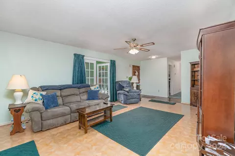 21014 Pine Ridge Dr, Cornelius, NC 28031 photo 4